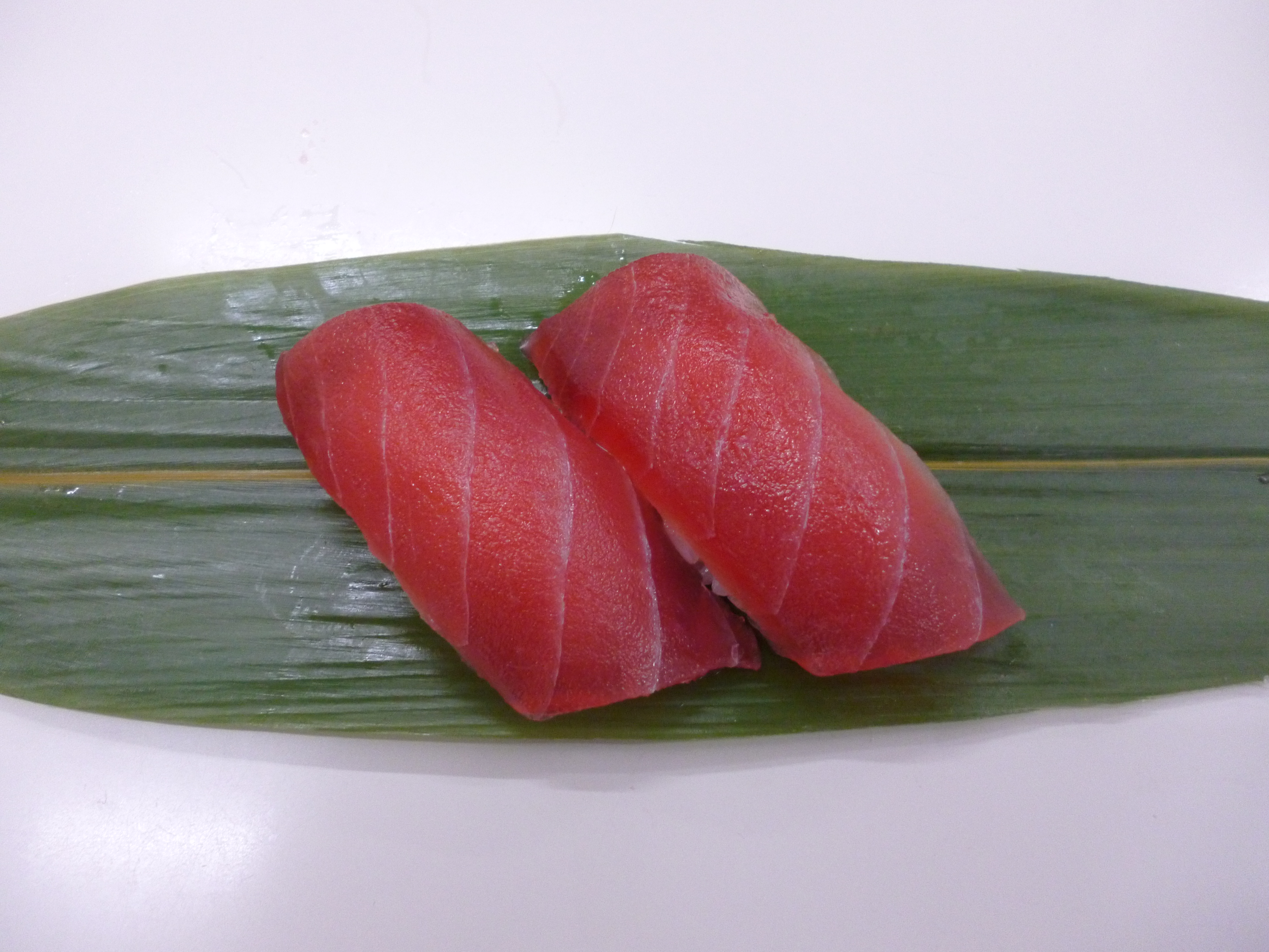 メバチマグロ マグロ 地物を中心に徳島から新鮮な魚をお届けします 徳島大水食品株式会社